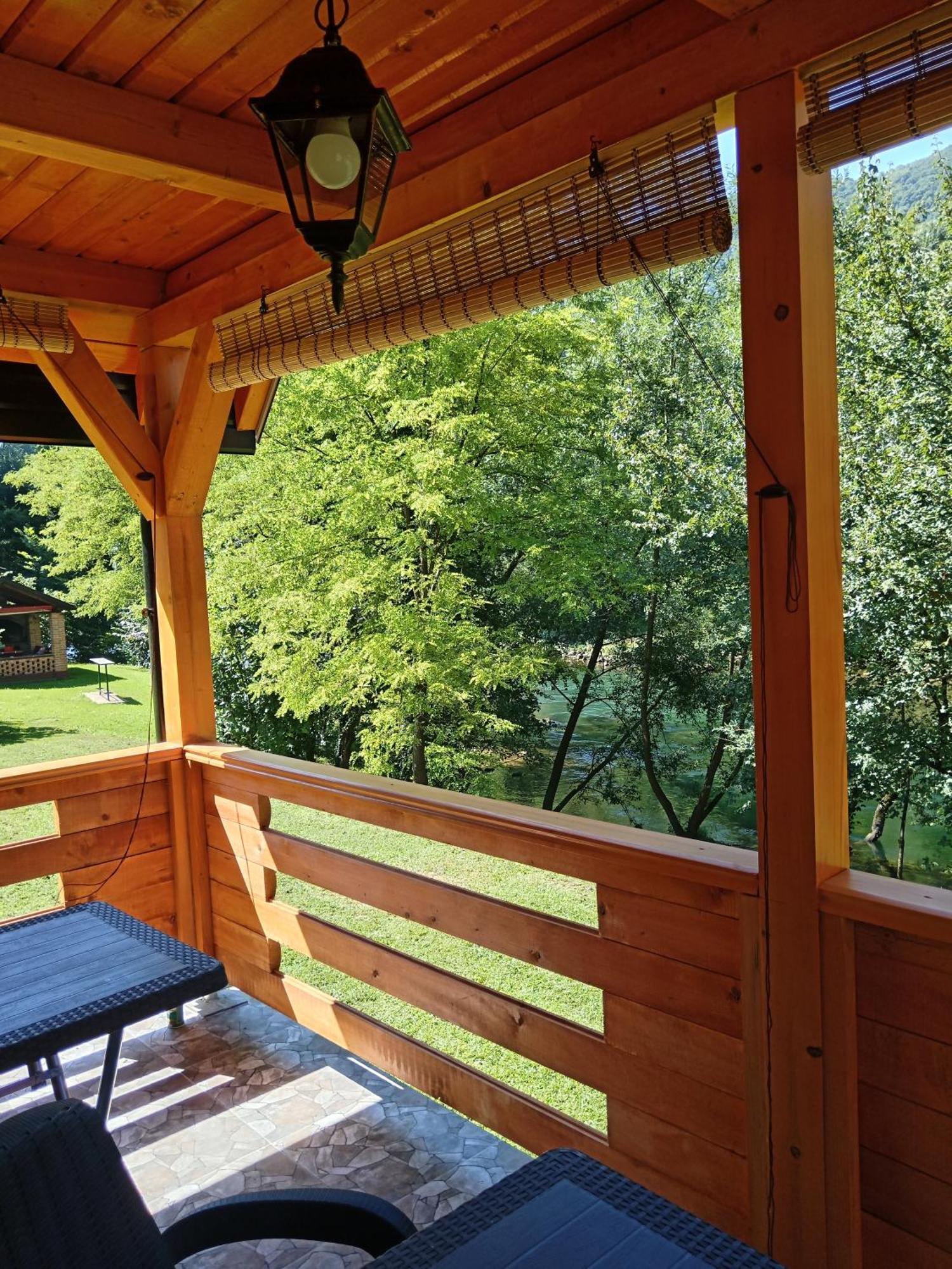 Apartmani Kajkut Баня Лука Екстериор снимка