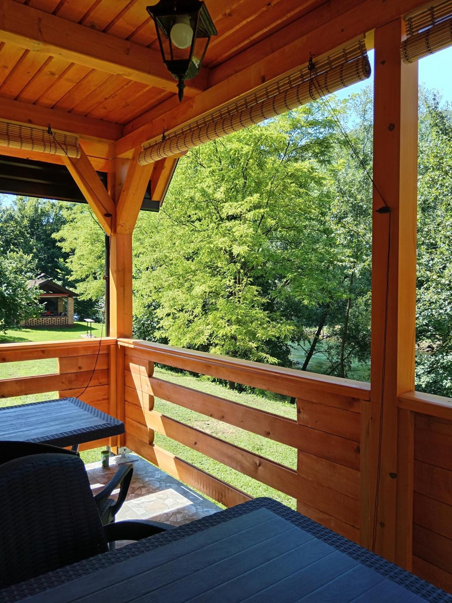 Apartmani Kajkut Баня Лука Екстериор снимка