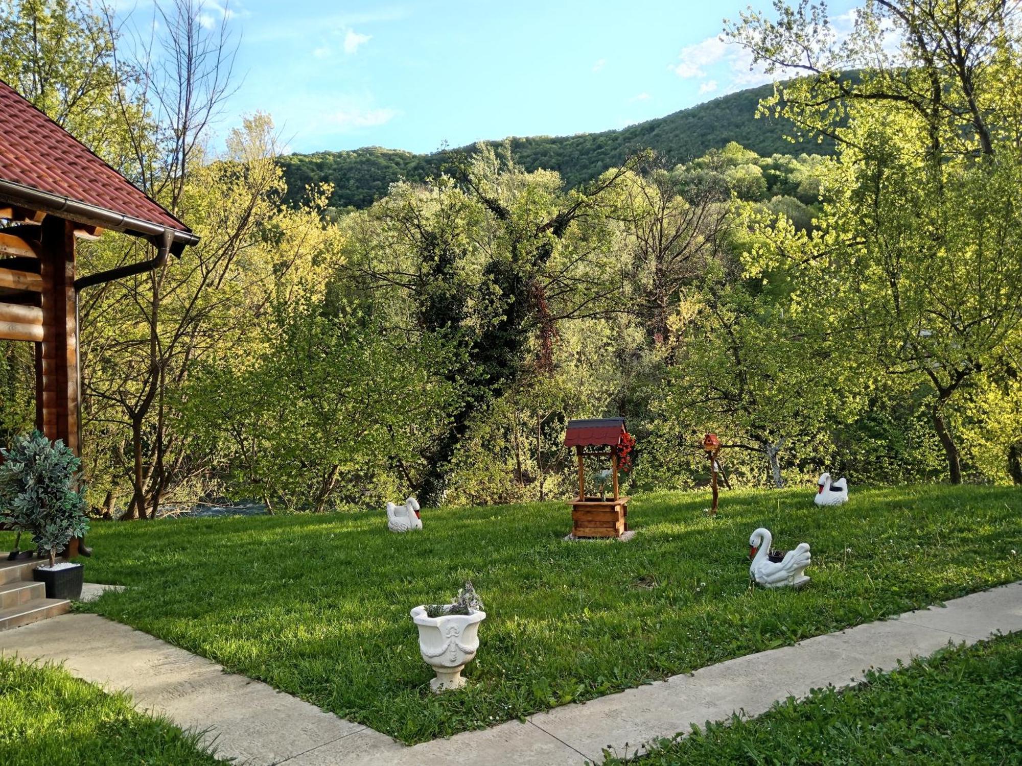 Apartmani Kajkut Баня Лука Екстериор снимка